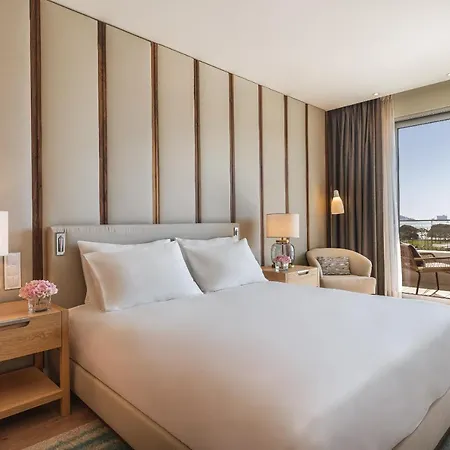 Hyatt Regency Hotell 5*