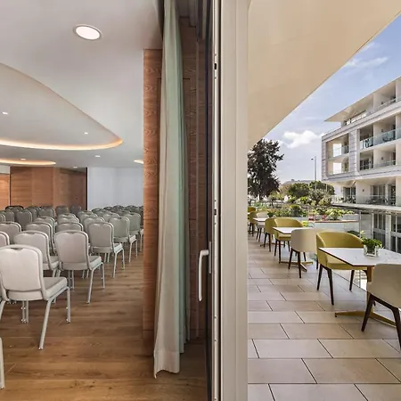 Szálloda Hyatt Regency 5*