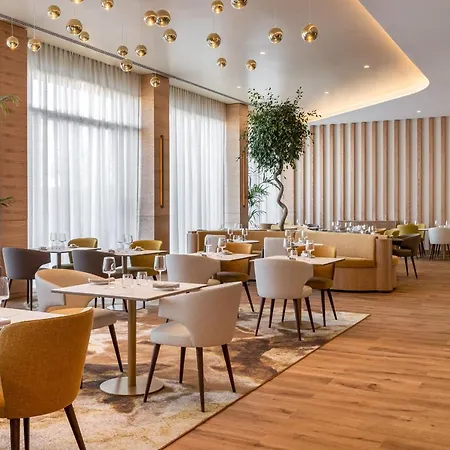 Hyatt Regency 호텔 5*