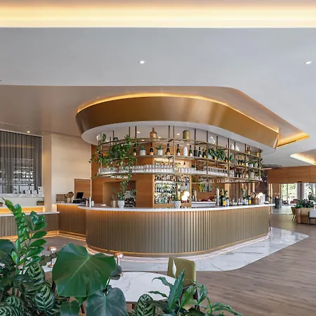 Hyatt Regency 5*