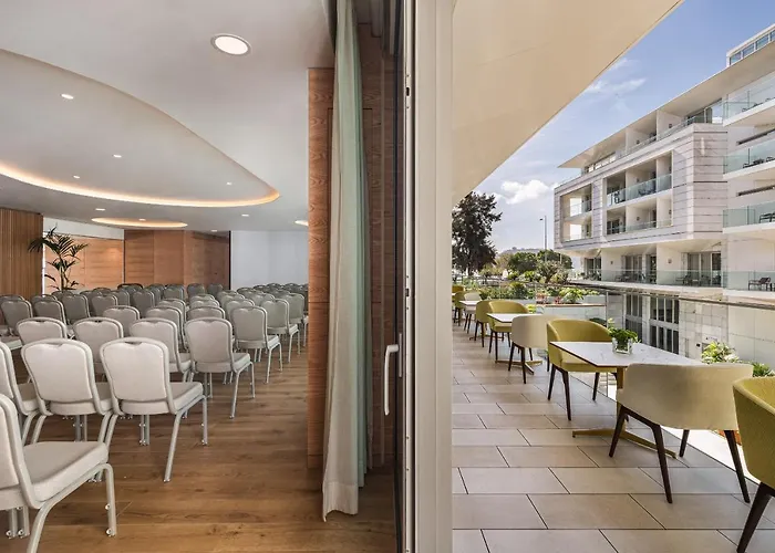 ホテル Hyatt Regency 5*